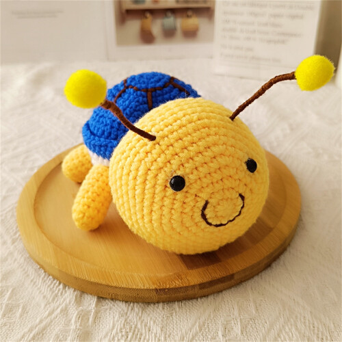 Turtle Bee Crochet Kit for Beginners with Yarn and Hook