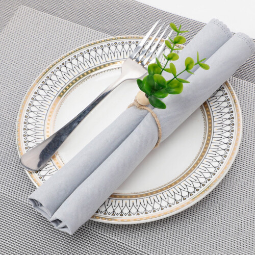 ronds de serviette faits main pour décorer la table à dîner 2