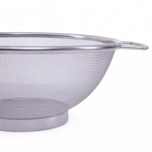 Passoire de cuisine à mailles fines 20 cm 2