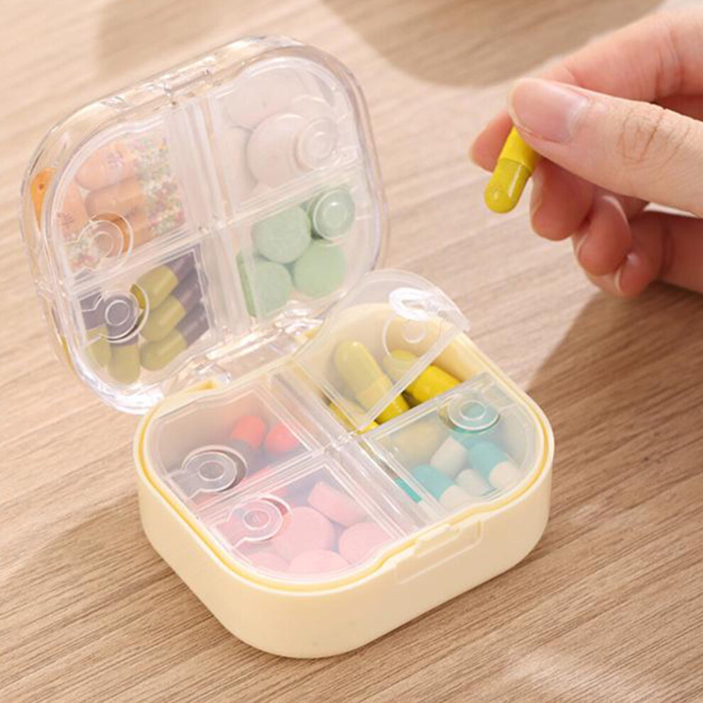 FloHua Christmas Pill Box 8-Compartment 7-Day Organizer