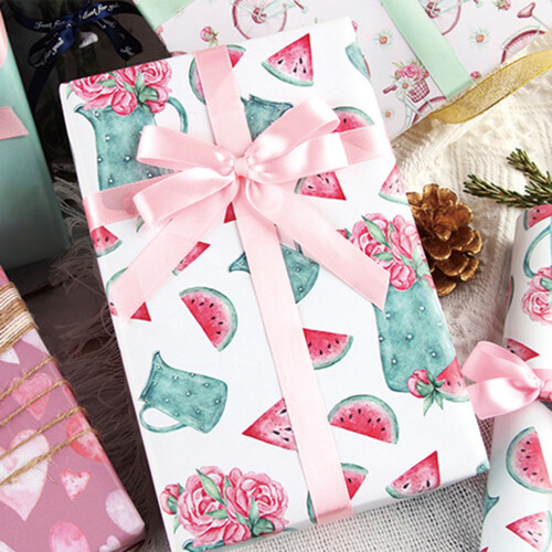 Presentpapper Tecknat Tryck Rosa 20 Ark 2