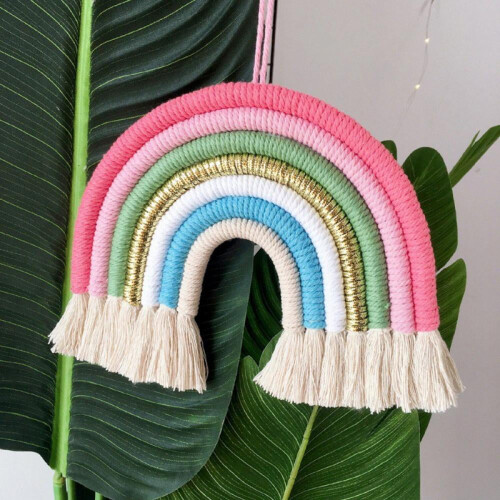 Makramee-Regenbogen-Wandteppich mit Quasten