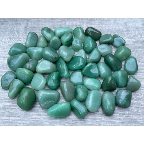 Pedras roladas de aventurina verde, 0,75 a 1,25 polegadas