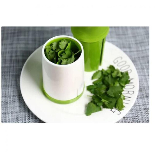 Green White Manual Herb and Spice Grinder Vegetable Chopper Portable Kitchen Tool 2