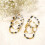 Kit para confecção de pulseiras com contas de argila e caixa de armazenamento. 4