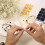 Kit para confecção de pulseiras com contas de argila e caixa de armazenamento. 5