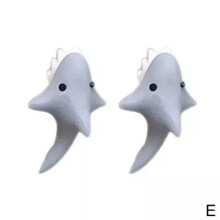 RSAMD animal bite earrings grey shark 1 pair
