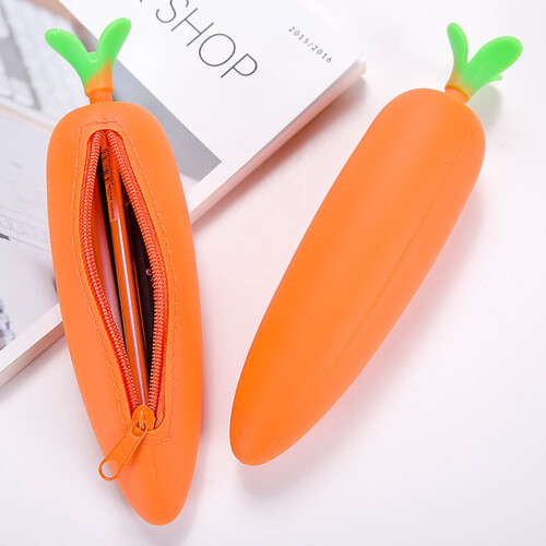 Carrot-shaped silicone pencil case orange