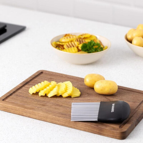 Navaris 3-Piece Black Wavy Vegetable Cutter and Slicer Set, Multi-Function Kitchen Tool, Easy-Grip Design 1