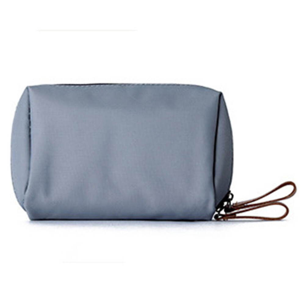 Nylon zippered cosmetic bag for women travel toiletry