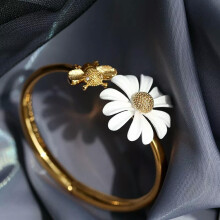 Gänseblümchen-Bienen-Armband, vergoldet, für Damen, 1 Stück
