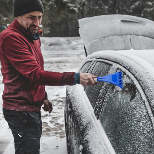 Portable snow removal tool with EVA sponge handle 2