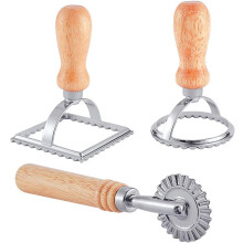 Ravioli cutter set with roller wheel and wooden handle 3 pcs