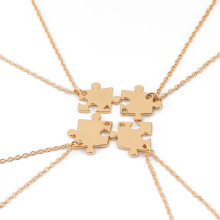 Best Friend Puzzle Necklace Gold 4-Pack