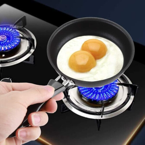 Mini non-stick frying pan for eggs 12 cm diameter