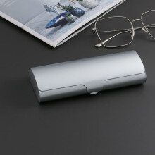 Silver Aluminum Glasses Case 1 pc