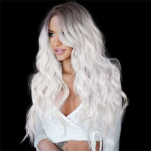 Platinum Long Wavy Wig with Bangs