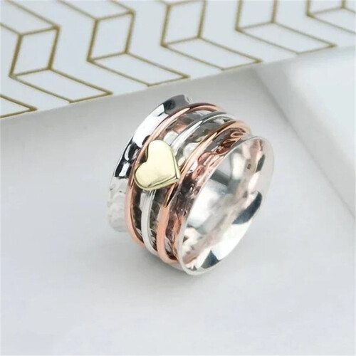 Women's stackable heart spinner ring set 2