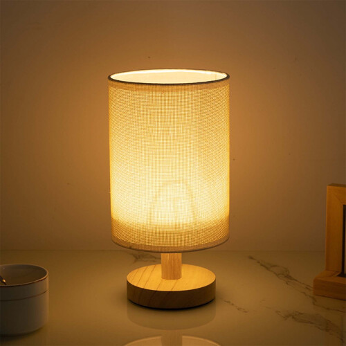 Nachttischlampe, minimalistischer Stoffschirm, Holzfuß