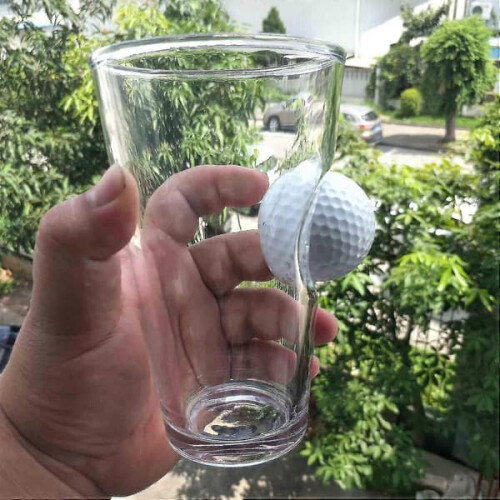 Pint Glass with Golf Ball Design 47 cl 1