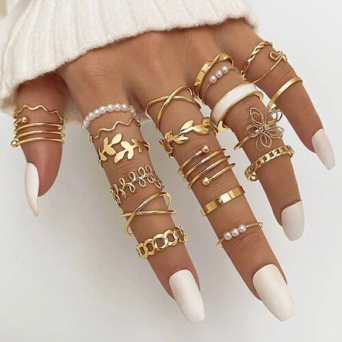Gold Rings Set Smooth and Patterned 21 Pieces