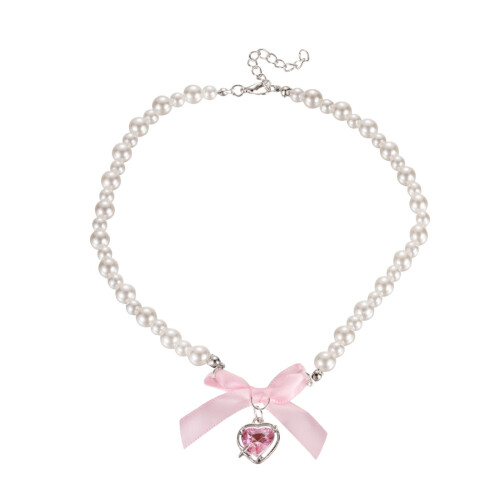 Colar feminino ajustável com pingente de laço, coração e pérolas.