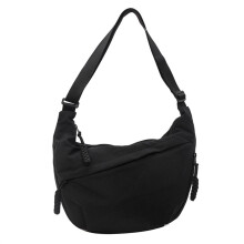 Nailoninen olkalaukku naisille, suuri tilavuus ja slouchy-kuvio