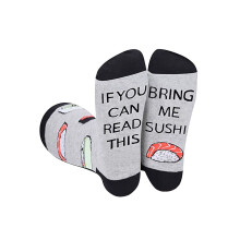Witzige Socken mit originellem Spruch – das perfekte Geschenk für Wichtelgeschenke