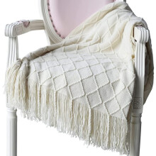 Knitted wool blanket beige 150 x 200 cm with tassels