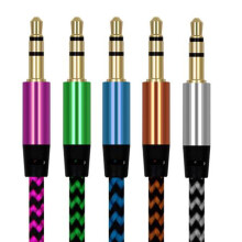 3,5 mm:n nailonpunottu aux-kaapeli, 90 cm:n hifi-uros-uros - uros - uros