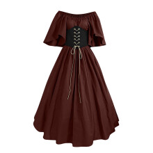 Vintage baljurk voor dames uit de 19e eeuw met korset en patchwork.