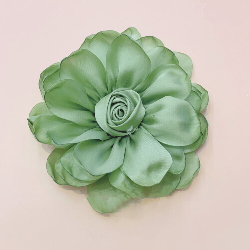 Corsage en tissu rose vert clair 10 cm