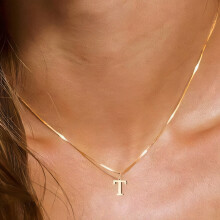 Collier lettre D pour femme avec pendentif doré
