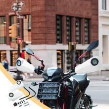 Motorfiets handbeschermers met LED-verlichting en koolstofvezelpatroon