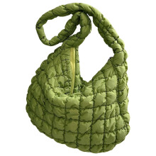 Puffer-kassi, vihreä, premium-materiaalista