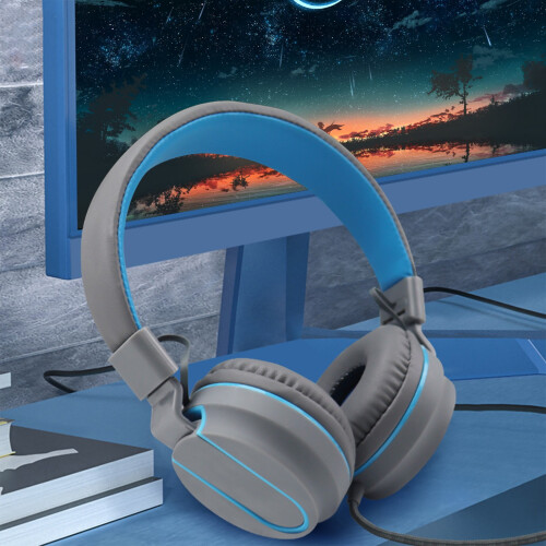 Stereo Gaming Headset with Noise Cancellation and Microphone 1