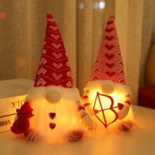Poupée en peluche lumineuse gnome de la Saint-Valentin (1 pièce)