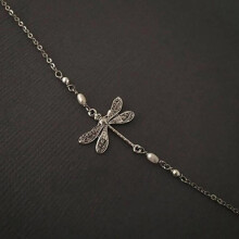 Bracelet de cheville en argent en forme de libellule avec fausses perles