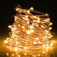 Guirlande lumineuse féérique en cuivre, blanc chaud, 10 m (32,8 pi), 100 LED, fonctionne avec piles AA.