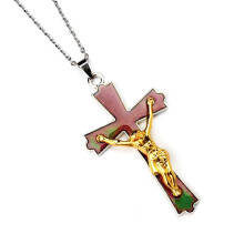 Colar vintage com pingente de cruz de Jesus