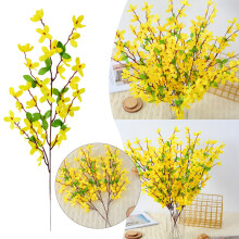 Kunstmatige winterjasmijn en forsythia bloemen voor buiten