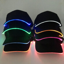 Μονόχρωμο καπέλο μπέιζμπολ Naierhg Unisex με LED