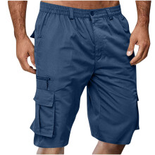 Calções masculinos casuais lisos com cintura elástica e vários bolsos.