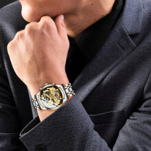 Montre homme vintage à quartz ajourée avec bracelet en acier inoxydable