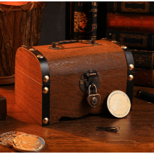 Vintage houten sieradendoosje met slot, klein formaat