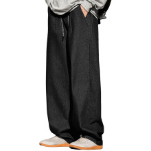 Jeans denim ócáideacha d'fhir le dearadh pléadáilte agus rópa coime
