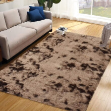 Plüschteppich im modernen Batik-Design mit rutschfester Rückseite
