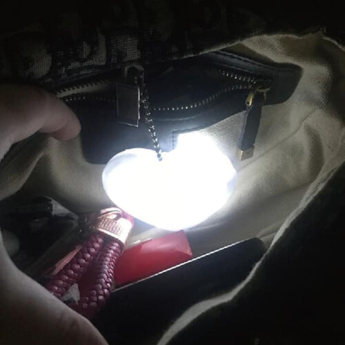 Heart-shaped wallet handbag with light sensor 1 pc 1