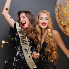 Set di corona e fascia di compleanno in stile banner in lega satinata