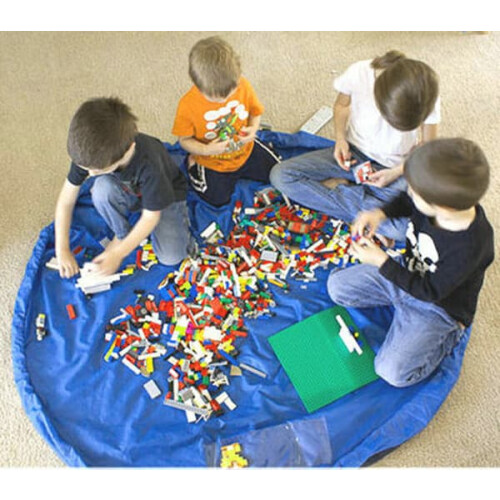Children's play mat with foldable toy storage 2